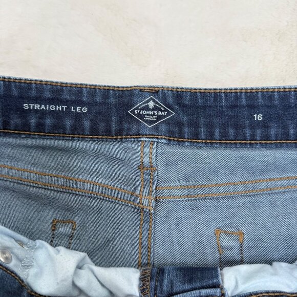 St. Johns Bay Womens Size 16 Blue Mid-rise Straight Leg Denim Jeans - Picture 3 of 10